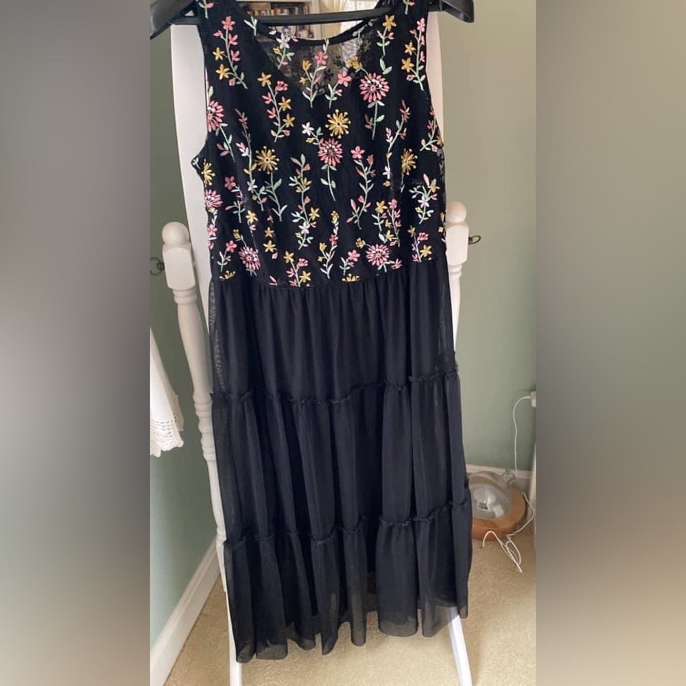 Gorgeous!!! Lane Bryant dress size 14 worn once.